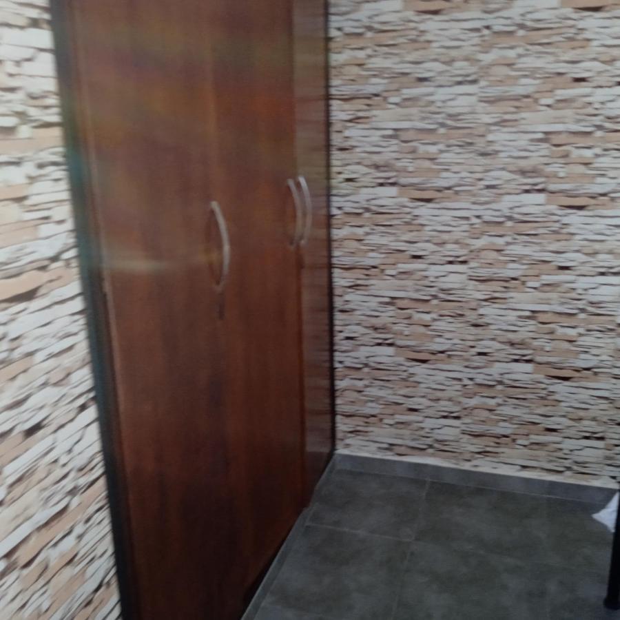 Spacious In Center Of Apartament *